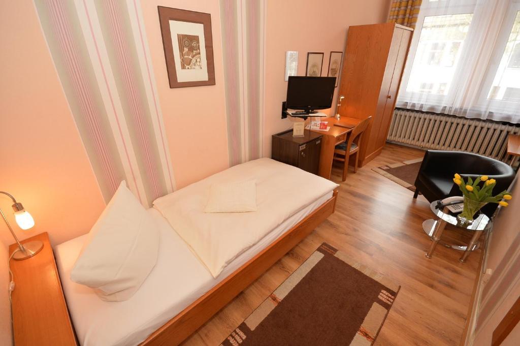 Hotel Bolts Am Park Bremen Zimmer foto